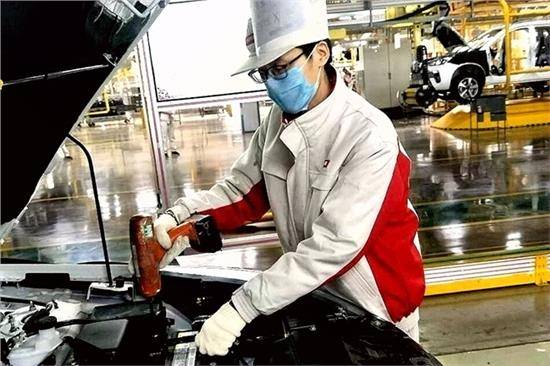 一手抓防疫不放松,一手抓發(fā)展不動搖 生產(chǎn)