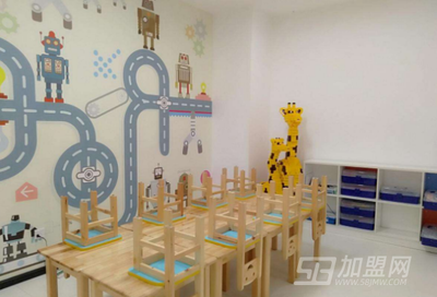 瓦力工廠機(jī)器人加盟 開(kāi)啟智慧教育新藍(lán)海，專(zhuān)業(yè)咨詢(xún)服務(wù)助力成功